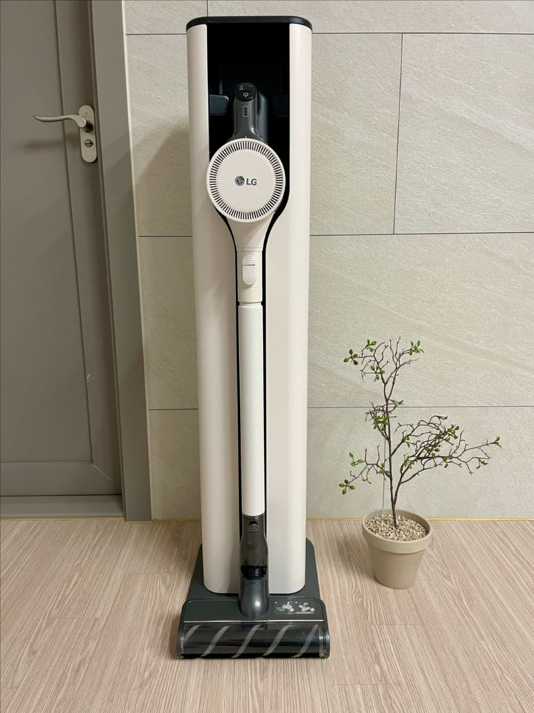 LG 코드제로 A9S 올인원타워 무선청소기 카밍베이지(S급) 이미지