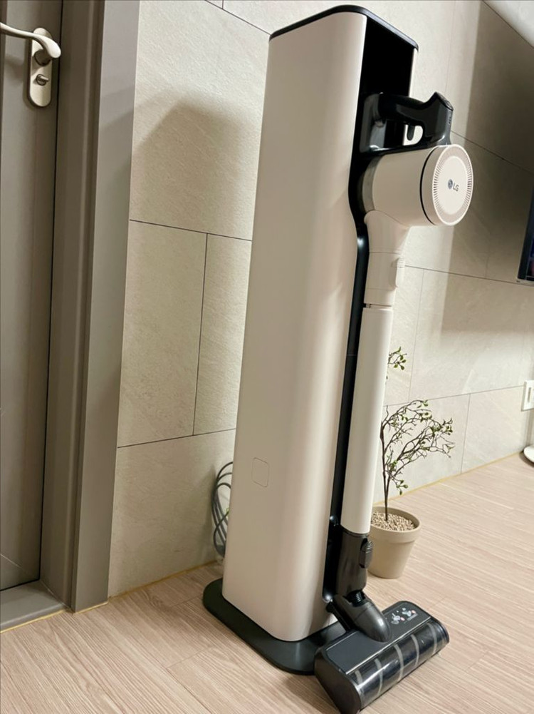 LG 코드제로 A9S 올인원타워 무선청소기 카밍베이지(S급) 이미지