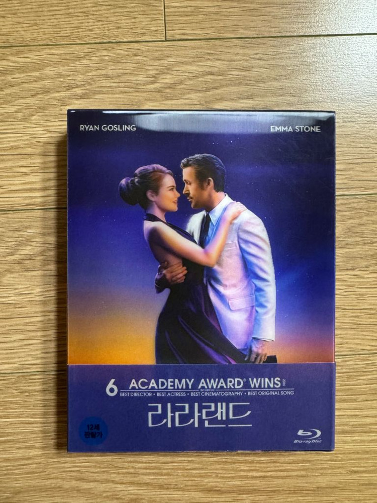 라라랜드: 풀슬립 스틸북 한정판 - 렌티큘러 VER--0