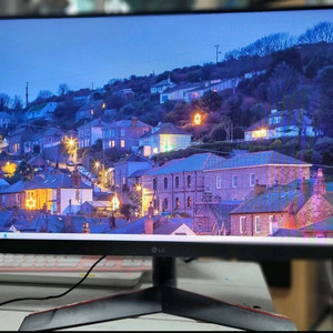 ULTRON 2457c 커브드 모니터 144Hz | 중고나라 - 안심되는 중고거래