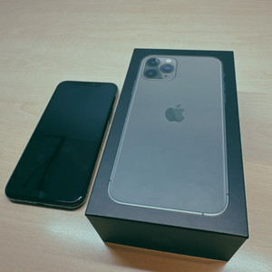 아이폰 11프로 그린 256기가 팝니다