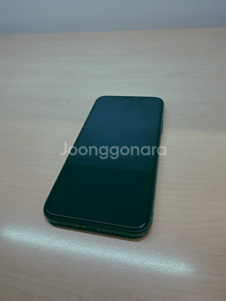 아이폰 11프로 그린 256기가 팝니다--7