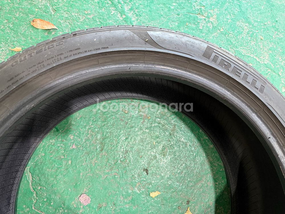 피렐리 피제로 런플렛245-40-20--5