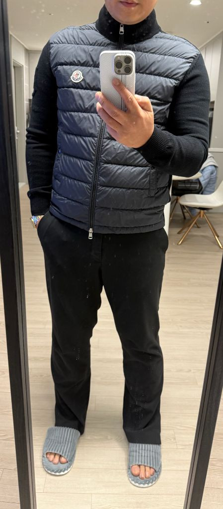 몽클레어 신형 니트패딩 M--8