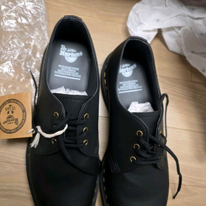 닥터마틴 1461 비건블랙 280 새상품