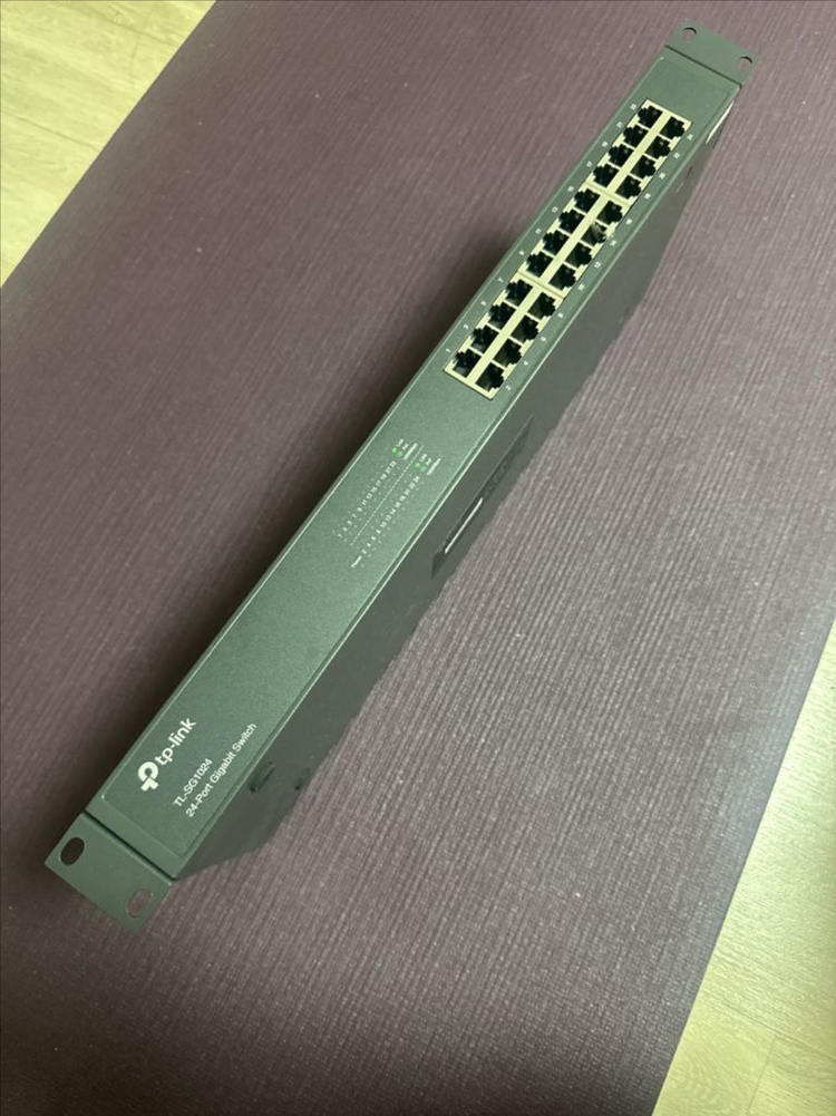 티피링크 24 포트 기가비트 이지 스마트 스위칭허브+랜선5개--1