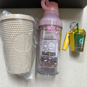 스타벅스 텀블러 판매해요.