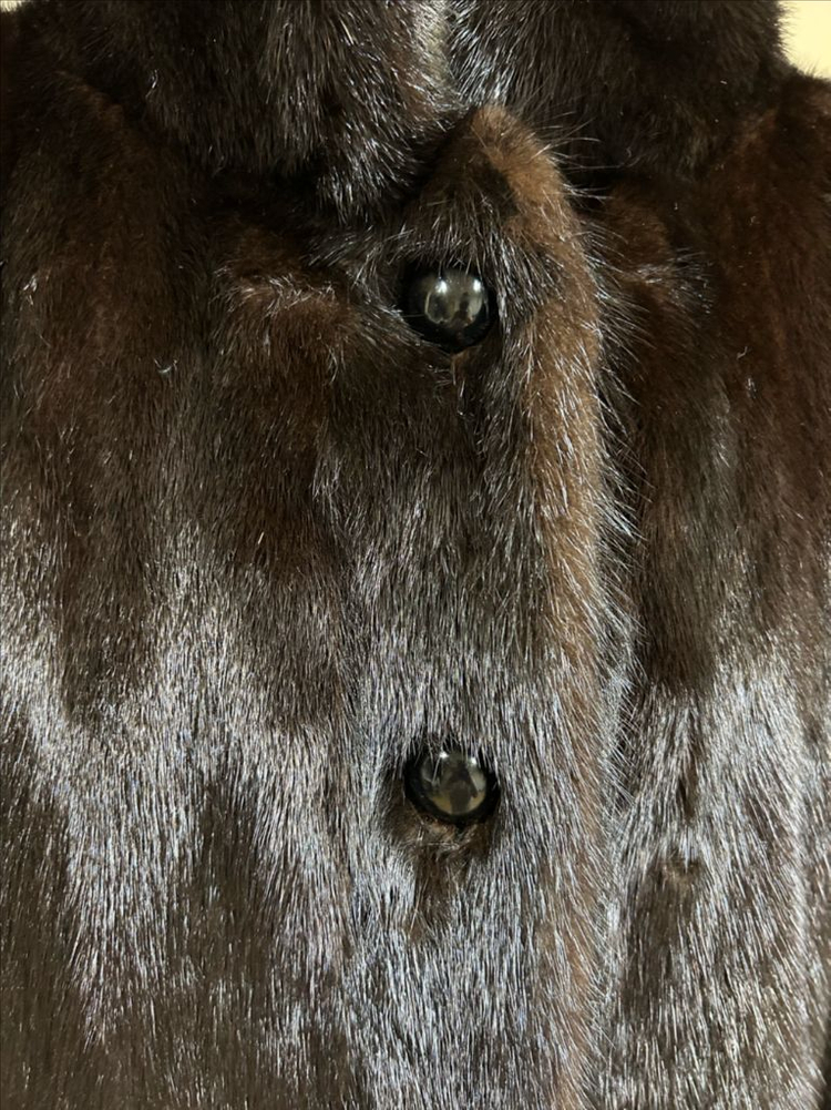 입생로랑(YSL) Fourrures 정품 빈티지 리얼 밍크 롱코트--3