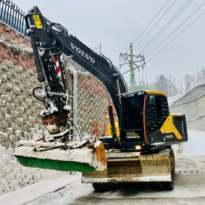 06 6w 굴삭기 굴착기 유압솔 청소솔 제설장비