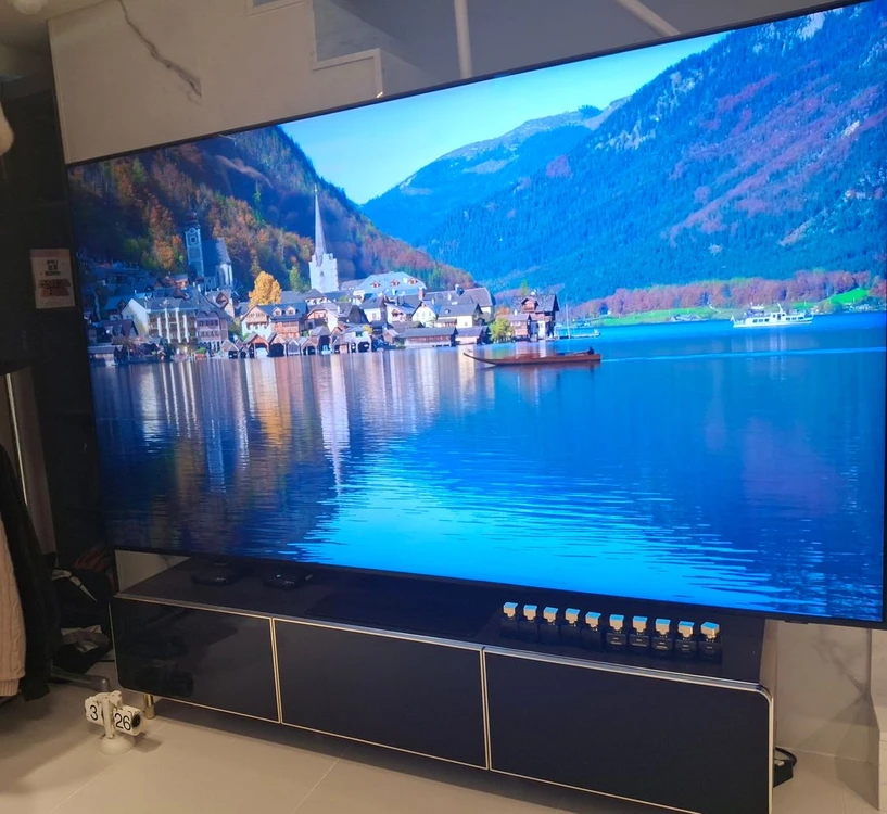 98인치 QLED TV 이미지