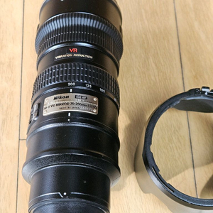 니콘 AF-S VR 70-200mm F2.8G ED 판매합니다