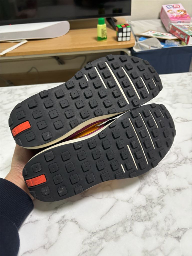 나이키 우먼스 와플원 260--4