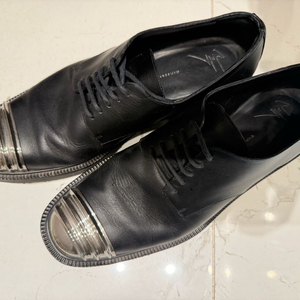 쥬세페자노티 andie 더비 42