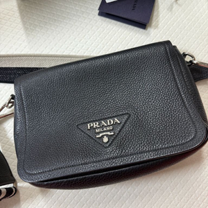 프라다 크로스백