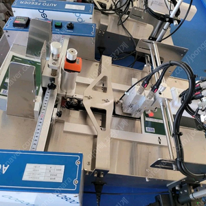 국산 자동공급기(오토피더)+자동날인기(잉크젯마킹기) 새잉크포함