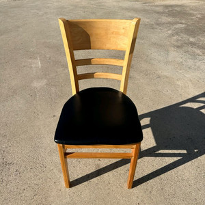 원목의자 식탁의자 카페의자 식당의자 업소용의자 음식점의자 이미지