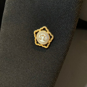 변호사 배지 뱃지 대한변호사협회 이미지