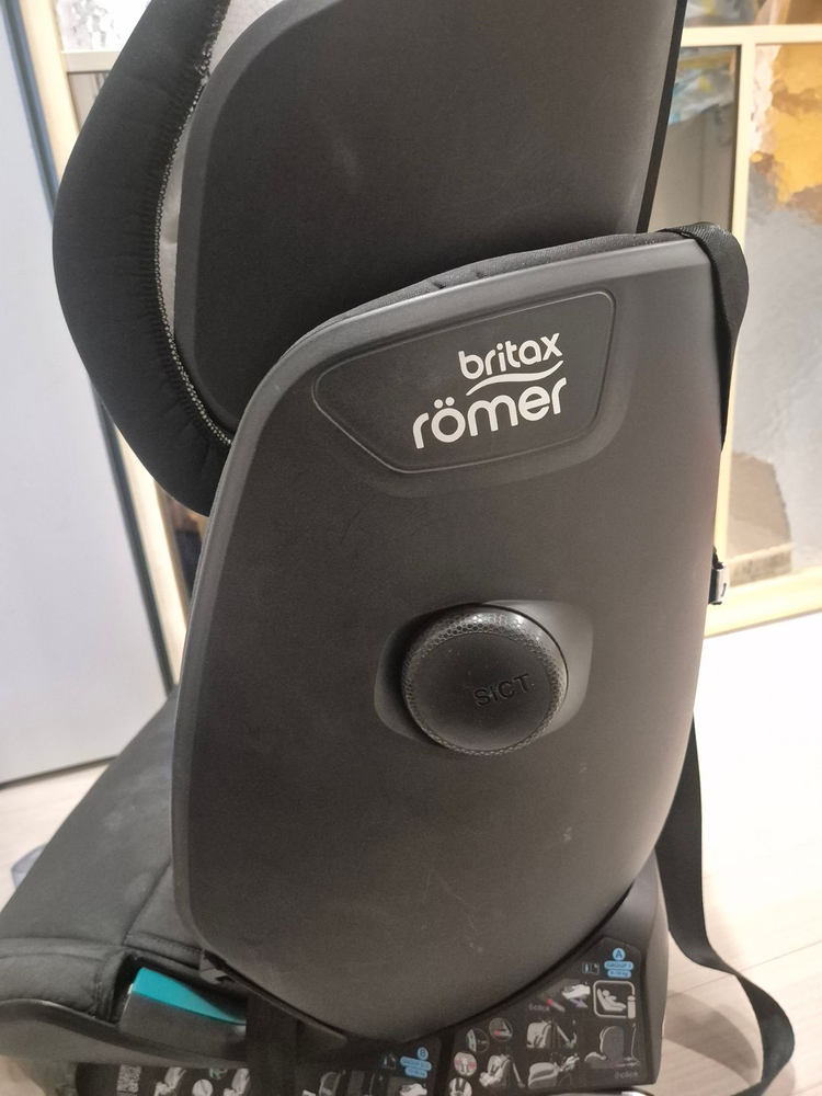 브라이텍스 로머 어드밴드픽스 아이사이즈 카시트 이미지