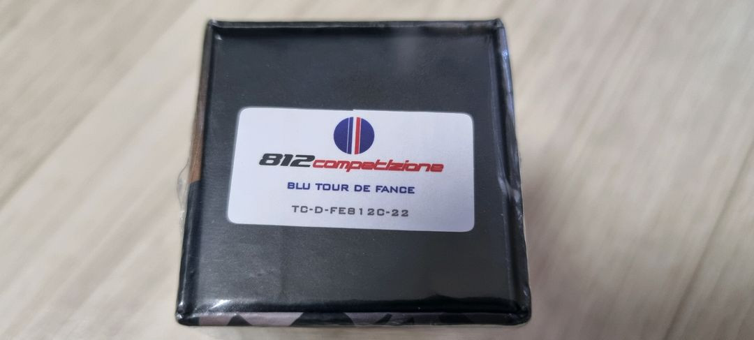 1:64 TOC 페라리 812 컴페티치오네 블루 미개봉--3