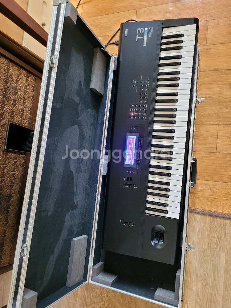 특A급 백라이트 개조된 코르그T3--6