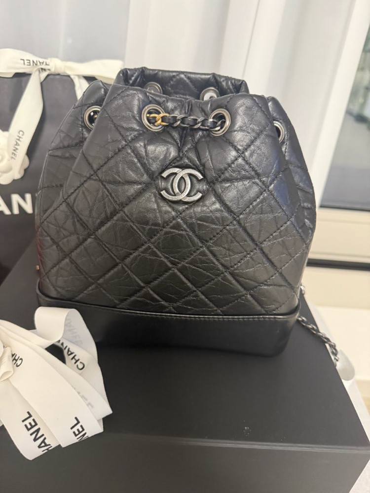 샤넬 가브리엘백팩 스몰 블랙 새상품컨디션 저렴하게 판매합니다 이미지