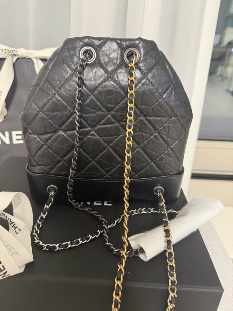 샤넬 가브리엘백팩 스몰 블랙 새상품컨디션 저렴하게 판매합니다 이미지