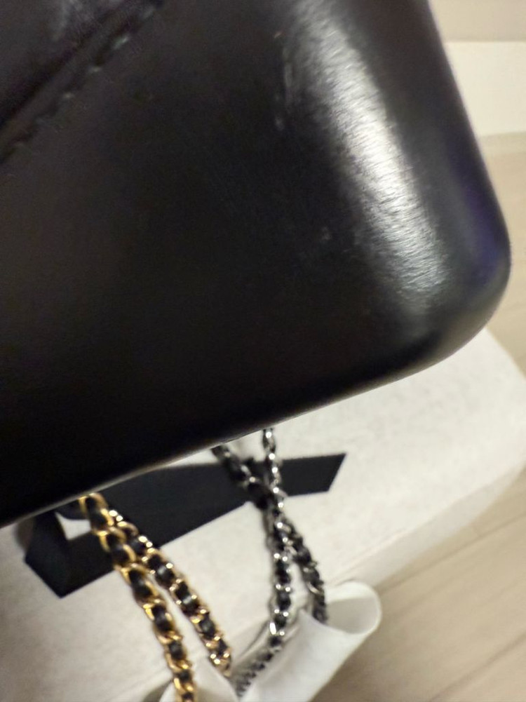 샤넬 가브리엘백팩 스몰 블랙 새상품컨디션 저렴하게 판매합니다 이미지