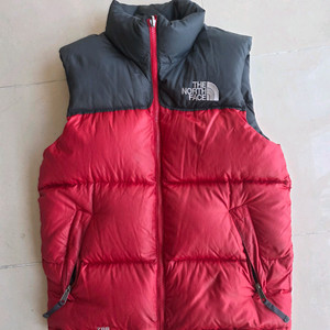 노스페이스 700 눕시 패딩 베스트 판매합니다.