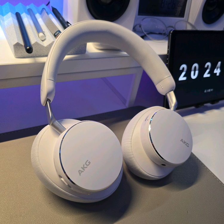 부산 AKG N9 HYBRID 무선헤드폰 화이트 이미지