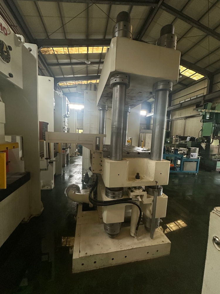 4주식 유압 프레스 (가격 협의 가능합니다) 이미지