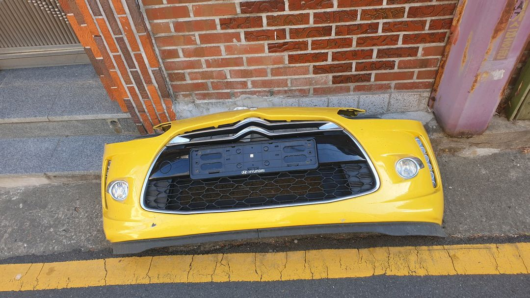 시트로엥ds3본넷.시트로엥ds3휀다.시트로엥ds3전면범퍼 판매 이미지