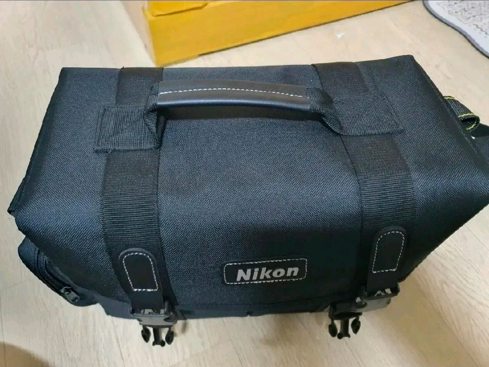 니콘 쿨픽스 P1000 디지털카메라 이미지