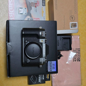 후지필름 X-T50 차콜실버 팝니다