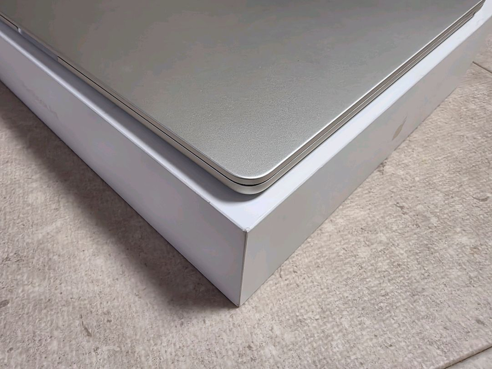 배터리98 맥북 에어 15인치 8g 256g--5