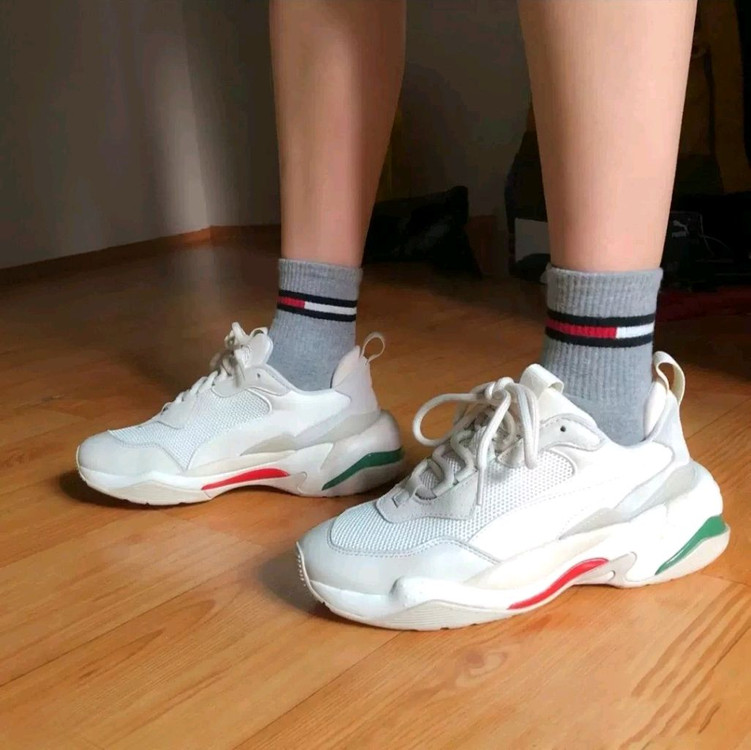 푸마 썬더 스펙트라 위스퍼 운동화 250 이미지