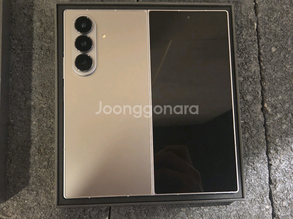 안심o,삼케플o, 갤럭시Z폴드7 512g 실버쉐도우 팝니다--1