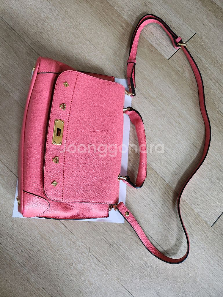 mcm 여성 가죽 핸드백--0