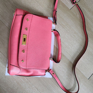 mcm 여성 가죽 핸드백