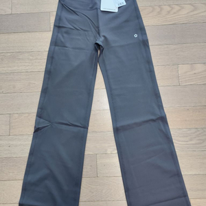 무배송)뮬라 부츠컷 하의.운동복.요가팬츠