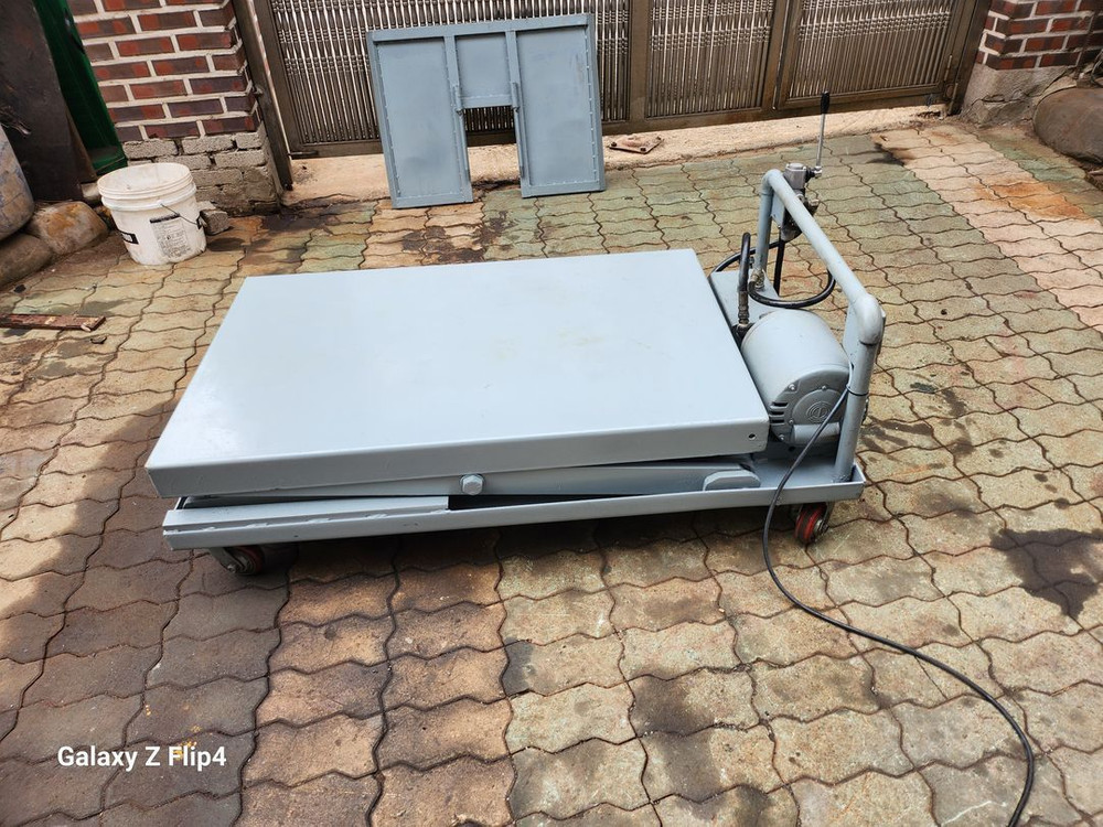 유압 테이블 리프트--5