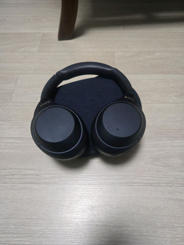 소니 헤드폰 WH-1000XM4 (미드나이트 블루) 판매합니다.--1