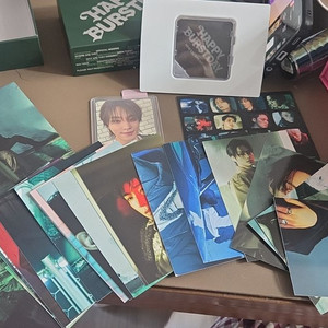 세븐틴 화보집 및 굿즈 세트 이미지