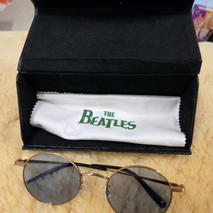 비틀즈 존레논 선글라스 판매