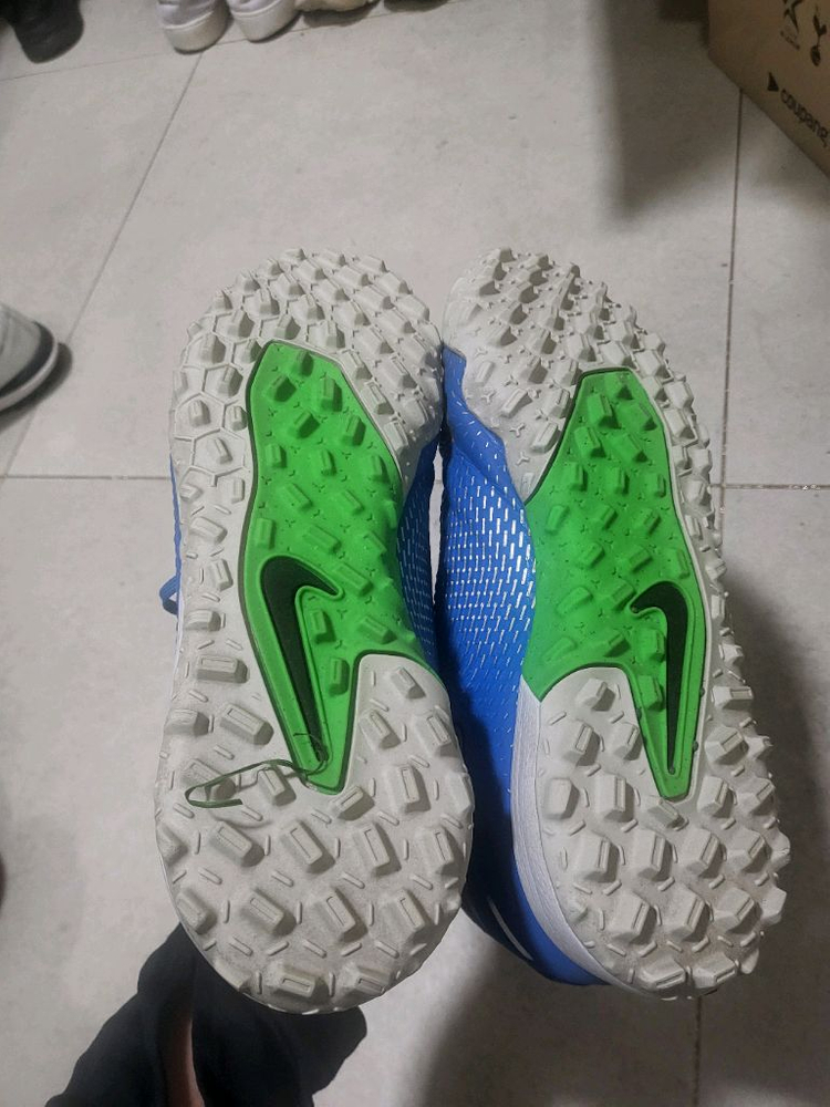 나이키 팬텀 GT TF화 260mm--2