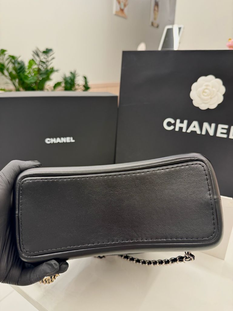 샤넬 가브리엘 백팩 스몰 블랙 28번대 이미지