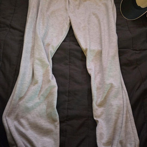 회색 추리닝 바지 팝니다