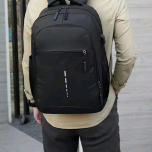 새것.백팩 여행배낭 출퇴근가방 등산 25~30l