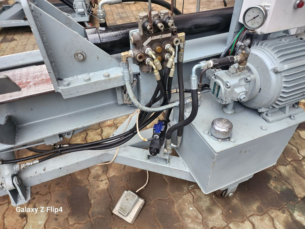 중고유압도끼--1