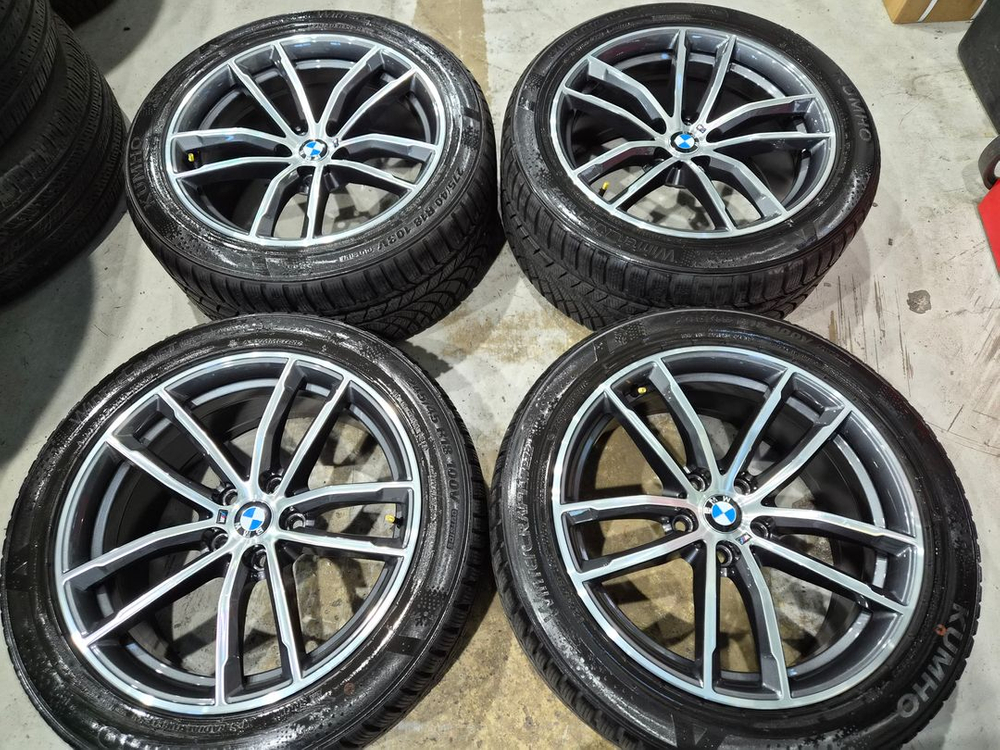 bmw g30 5시리즈 662m 18인치 순정휠 윈터타이어 판매합니다 이미지