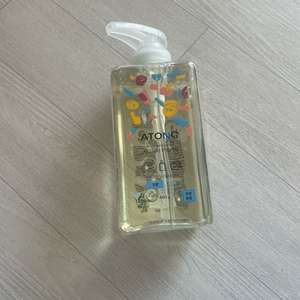 아토앤오투 세제 + 아기 세탁 세제 비블랑 1.6L 리필형 새상품 판매합니다